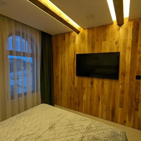 Pine & Wine Sauna 아파트 팜포로보